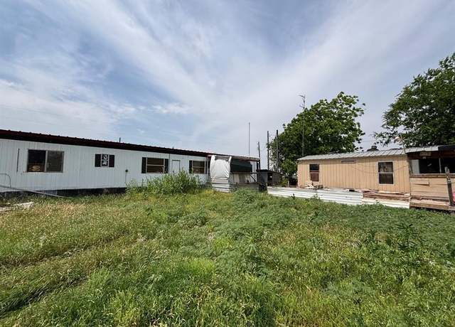 Property at 561 Shipman Rd, Haskell, TX 79521, 3 beds, 2 baths