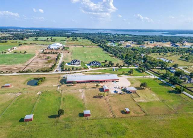 Property at 395 Yacht Cb Rd, Oak Point, TX 75068, 2 beds, 2 baths