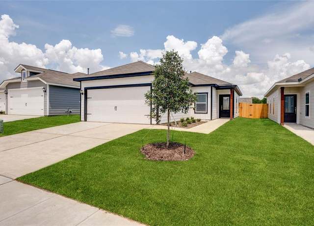 Property at 2055 Braveheart Dr, Crandall, TX 75114, 3 beds, 2 baths
