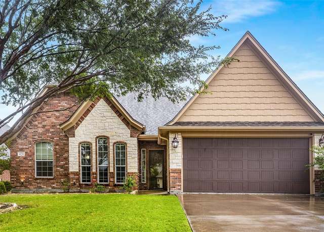 Property at 420 Blue Daze Ct, Burleson, TX 76028, 5 beds, 3 baths