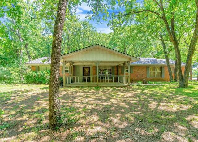 Property at 9100 County Road 105, Grandview, TX 76050, 3 beds, 2 baths
