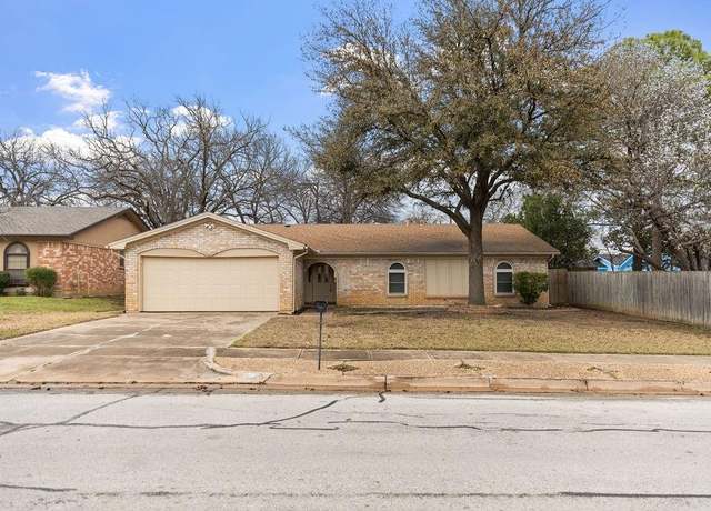 Property at 709 Spring Lake Dr, Bedford, TX 76021, 3 beds, 2 baths