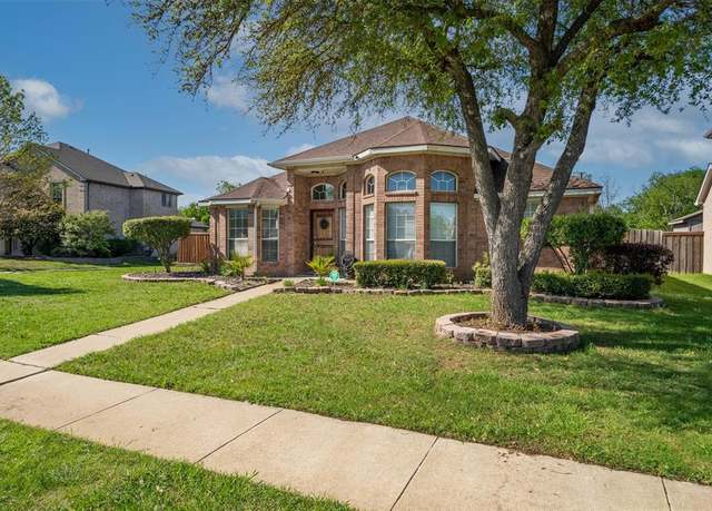 Property at 520 Newbury Dr, Mesquite, TX 75150, 4 beds, 2 baths