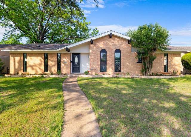 Property at 3421 Eastbrook Dr, Mesquite, TX 75150, 5 beds, 2 baths