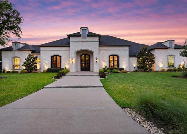 Property at 10031 Tumbling Trl, Waco, TX 76657, 4 beds, 3.5 baths