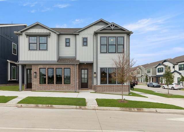 Property at 901 Janwood Dr, Plano, TX 75075, 3 beds, 2.5 baths