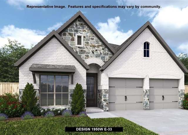 Property at 226 Buffalo Blvd, Rhome, TX 76078, 3 beds, 2 baths
