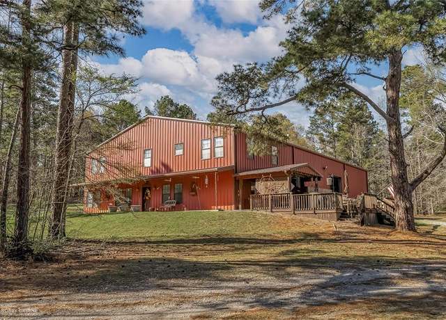Property at 6340 Pine Hill Rd, Shreveport, LA 71107, 3 beds, 3.5 baths