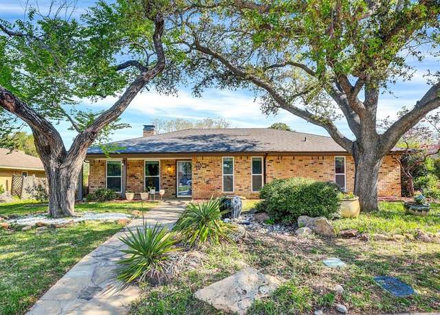 Property at 1667 Chisolm Trl, Lewisville, TX 75077, 4 beds, 2 baths