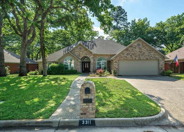 Property at 3311 Pebblebrook Dr, Tyler, TX 75707, 4 beds, 3 baths