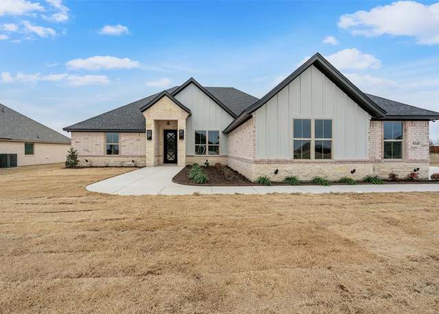 Property at 9345 Wildcat Rdg, Godley, TX 76044, 4 beds, 3 baths