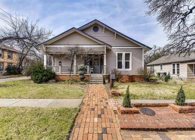 Property at 406 N Elm St, Arlington, TX 76011, 2 beds, 2.5 baths