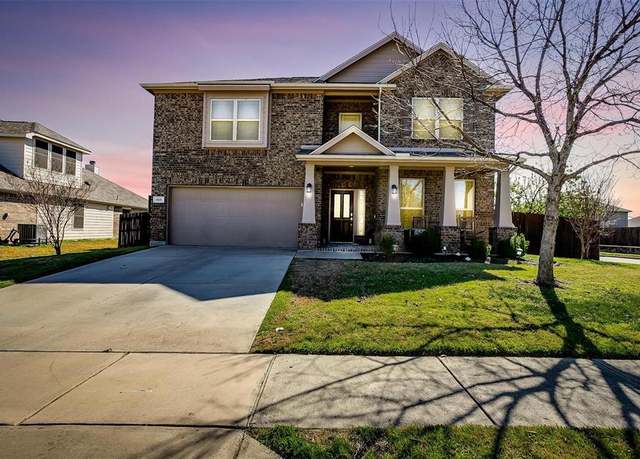 Property at 825 Cropout Way, Fort Worth, TX 76052, 4 beds, 2.5 baths