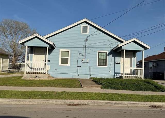 Property at 706 N Tennessee St, Mckinney, TX 75069, 2 beds, 2 baths