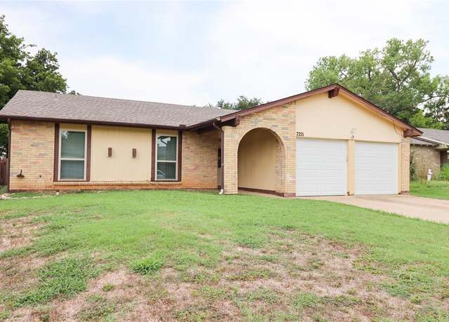 Property at 7221 Misty Meadow Dr S, Fort Worth, TX 76133, 3 beds, 2 baths