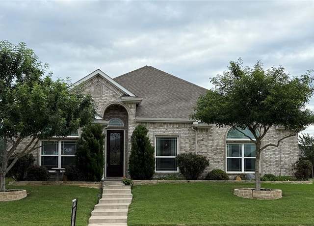 Property at 455 Wintergreen Dr, Waxahachie, TX 75165, 4 beds, 2.5 baths