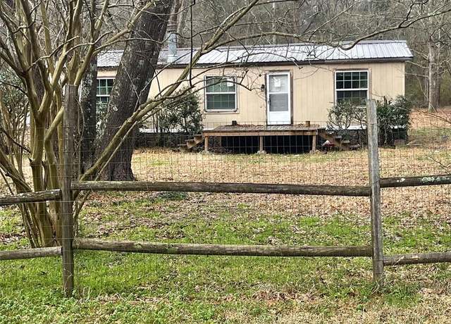 Property at 9603 Rosalie Loop, Keithville, LA 71047, 3 beds, 1 bath