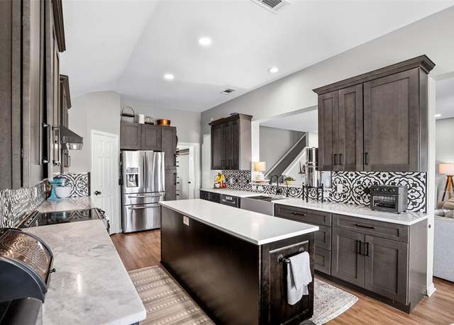 Property at 10012 Kildee Trl, Sanger, TX 76266, 4 beds, 2 baths