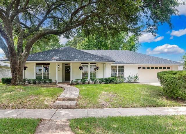 Property at 7602 Old Spanish Trl, Shreveport, LA 71105, 4 beds, 2 baths
