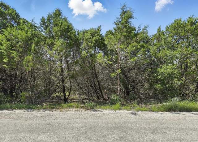 Property at 930 Indian Dr, Granbury, TX 76048