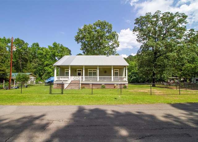 Property at 4201 Linda Ln, Shreveport, LA 71107, 4 beds, 3.5 baths