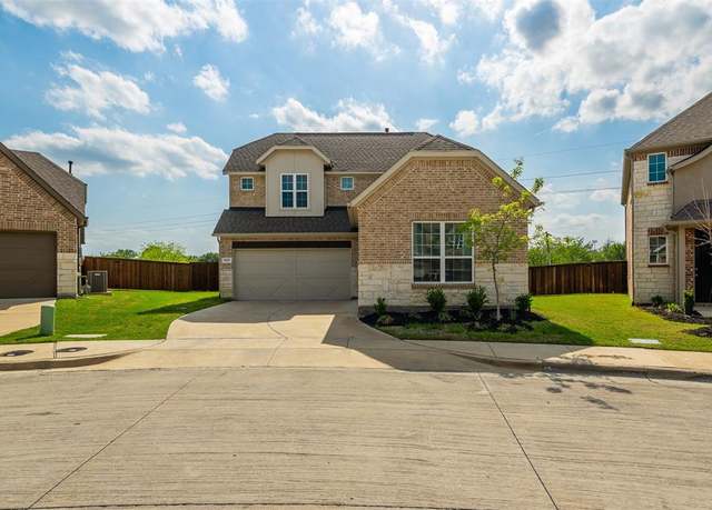 Property at 2237 Crooked Bow Dr, Mesquite, TX 75149, 3 beds, 2.5 baths
