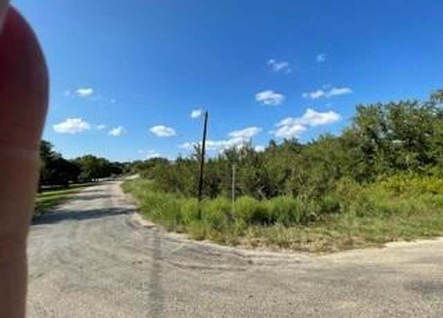 Property at 7151 Lovers Ln, Brownwood, TX 76801