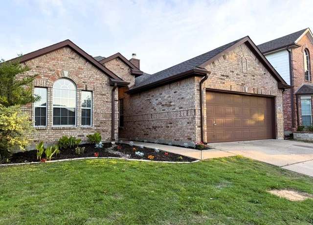 Property at 4905 Galley Cir, Fort Worth, TX 76135, 4 beds, 2 baths