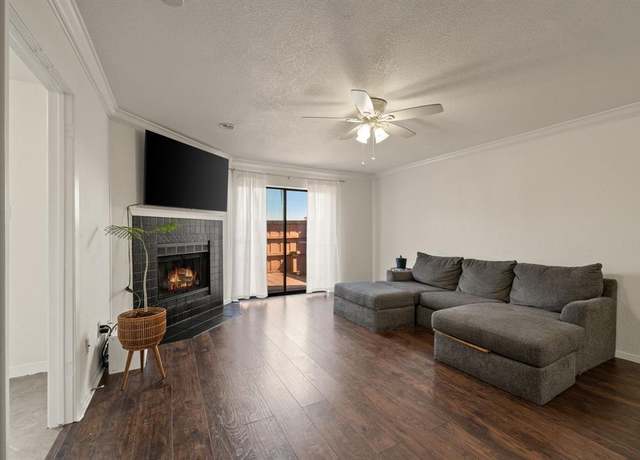 Property at 4369 Madera Rd #3, Irving, TX 75038, 2 beds, 2.5 baths