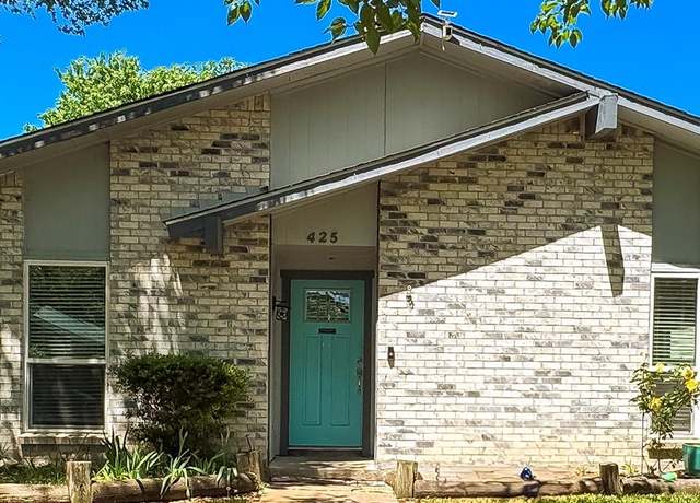 Property at 425 Solitude Dr, Garland, TX 75043, 3 beds, 2 baths