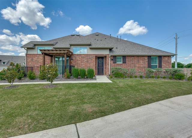 Property at 617 Cloverleaf Dr, Wylie, TX 75098, 2 beds, 2 baths