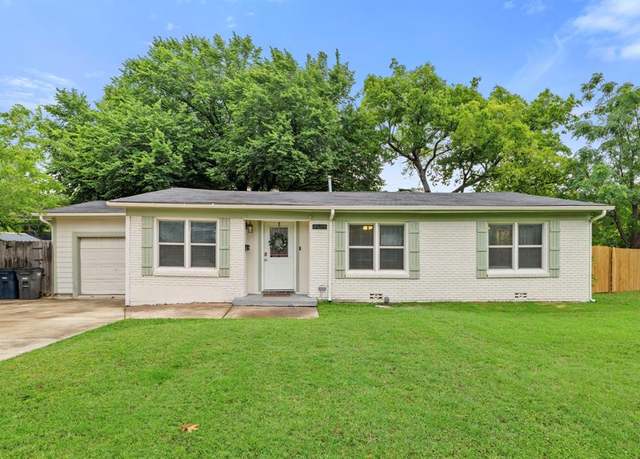 Property at 3000 Binyon St, Fort Worth, TX 76133, 3 beds, 2 baths