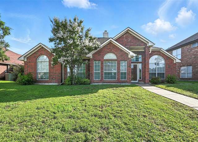 Property at 2220 Austin Dr, Mesquite, TX 75181, 4 beds, 2 baths