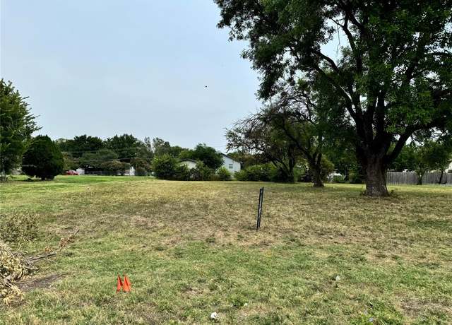Property at 2614 Jeff St, Dallas, TX 75212