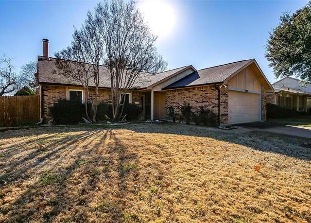 Property at 3209 Woodlark Dr, Fort Worth, TX 76123, 3 beds, 2 baths