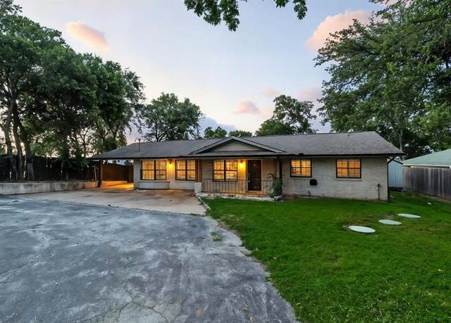 Property at 7070 Briar Rd, Azle, TX 76020, 4 beds, 3 baths