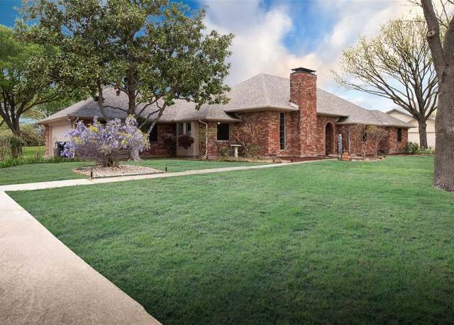 Property at 102 Camino Real W, Wylie, TX 75098, 4 beds, 2 baths