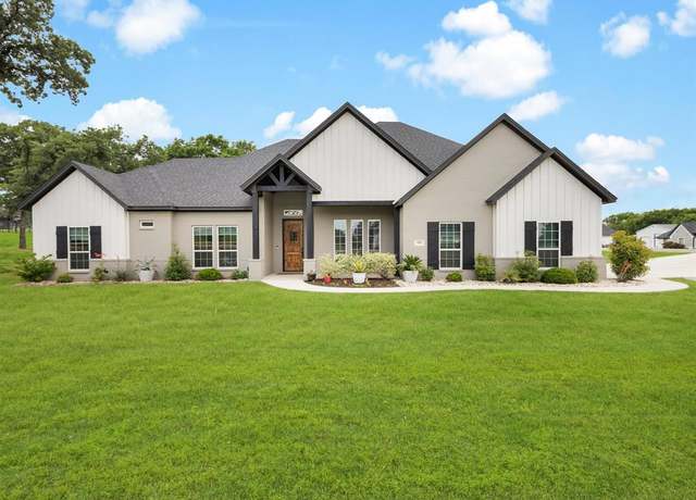 Property at 650 Winkler Way, Springtown, TX 76082, 4 beds, 2.5 baths