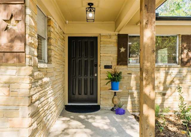 Property at 3605 Jeanette Dr, Fort Worth, TX 76109, 3 beds, 2 baths