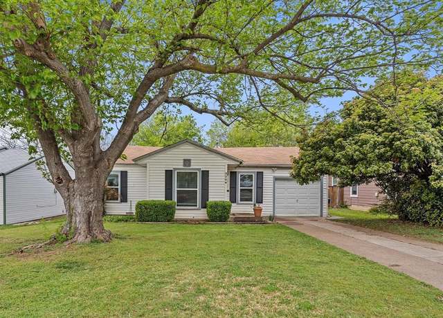 Property at 3204 Marys Ln, Fort Worth, TX 76116, 3 beds, 1 bath