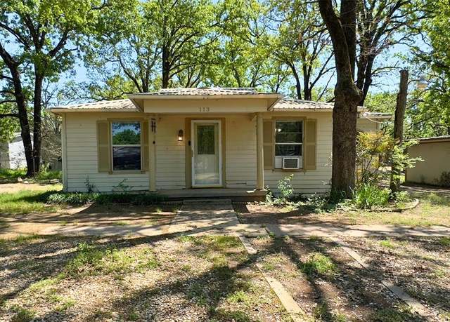 Property at 113 Karen Ln, Gun Barrel City, TX 75156, 3 beds, 2 baths