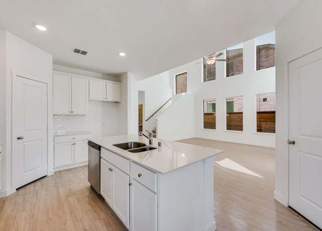 Property at 1412 Sun Garden Way, Fort Worth, TX 76247, 3 beds, 2.5 baths