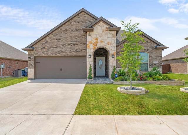 Property at 6221 Coal Fire Dr, Garland, TX 75043, 5 beds, 3 baths
