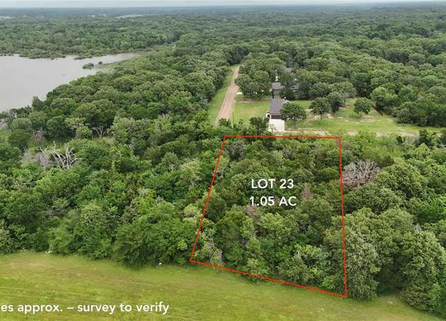 Property at 104 Lakeview Trl, Mabank, TX 75156