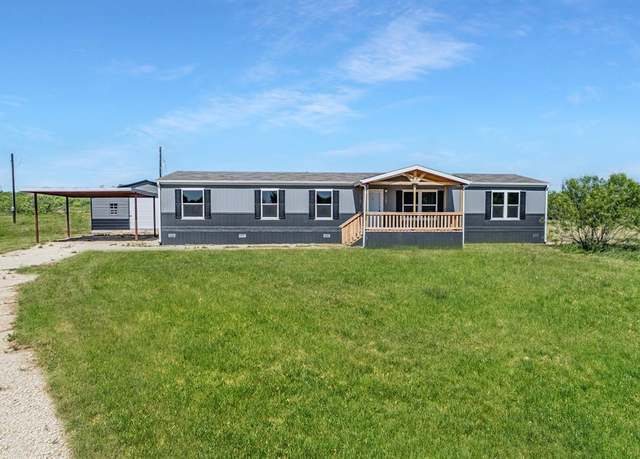 Property at 1057 Hopewell Rd, Bellevue, TX 76228, 5 beds, 2 baths