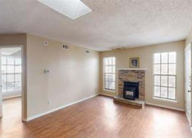 Property at 9520 Royal Ln #317, Dallas, TX 75243, 1 bed, 1 bath