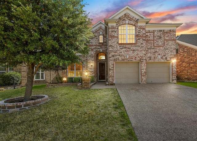 Property at 15516 Mayflower Trl, Fort Worth, TX 76262, 5 beds, 4 baths