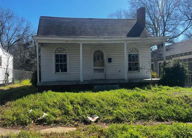 Property at 3319 Lillian St, Shreveport, LA 71109, 2 beds, 1 bath