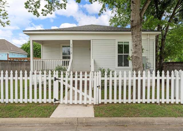 Property at 1012 Burnett Ave, Waco, TX 76706, 4 beds, 2 baths