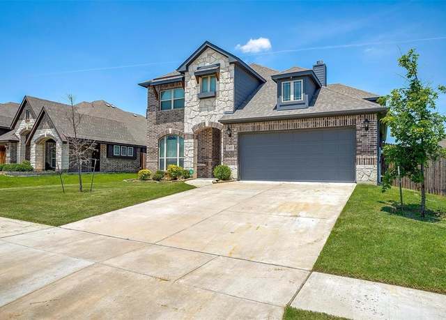 Property at 433 Joseph Ln, Crowley, TX 76036, 4 beds, 2.5 baths